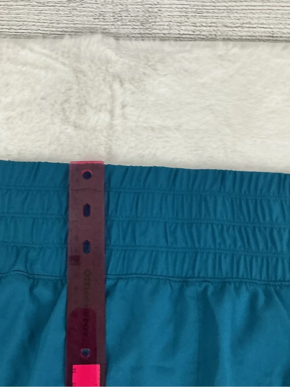 Crane Women’s Teal Elastic Waist Athletic Shorts